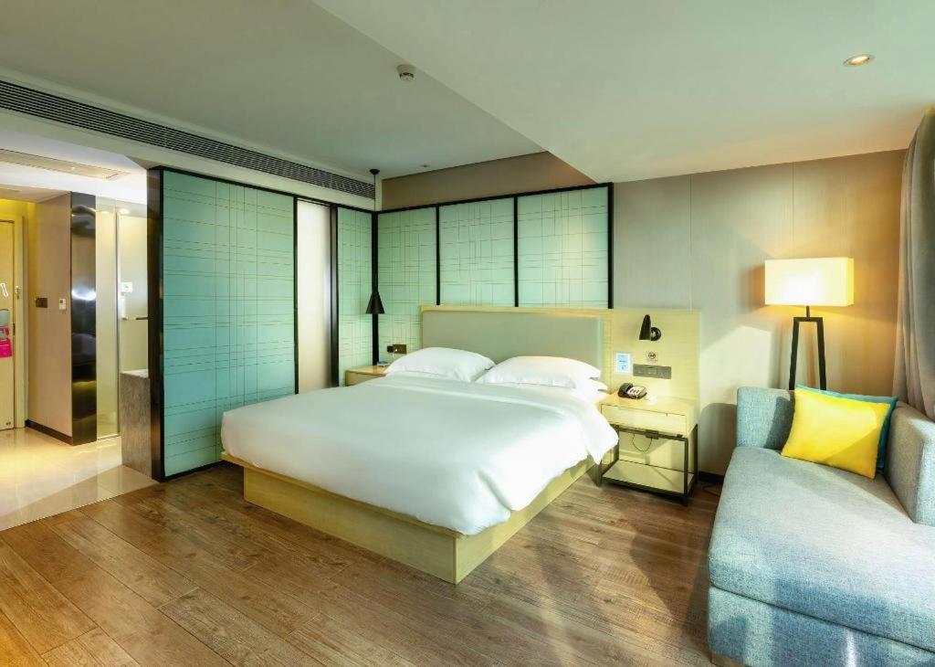 Echarm Hotel Yangjiang Baili Plaza Экстерьер фото