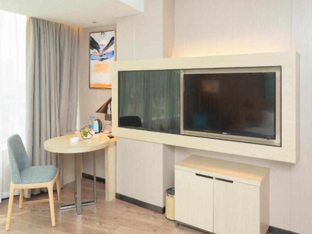 Echarm Hotel Yangjiang Baili Plaza Экстерьер фото