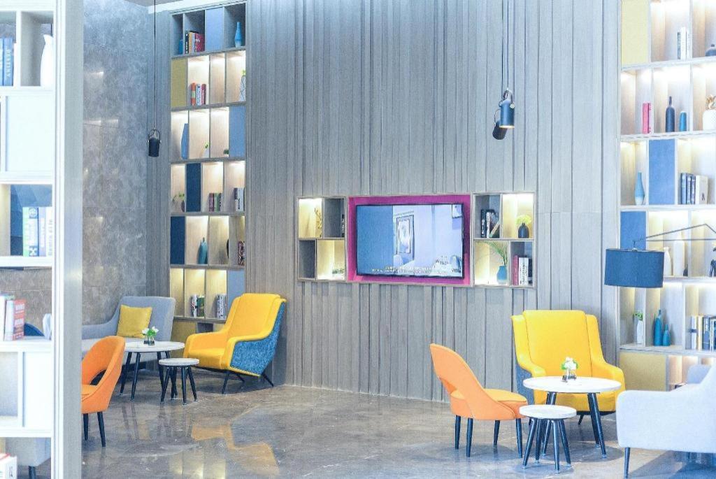 Echarm Hotel Yangjiang Baili Plaza Экстерьер фото